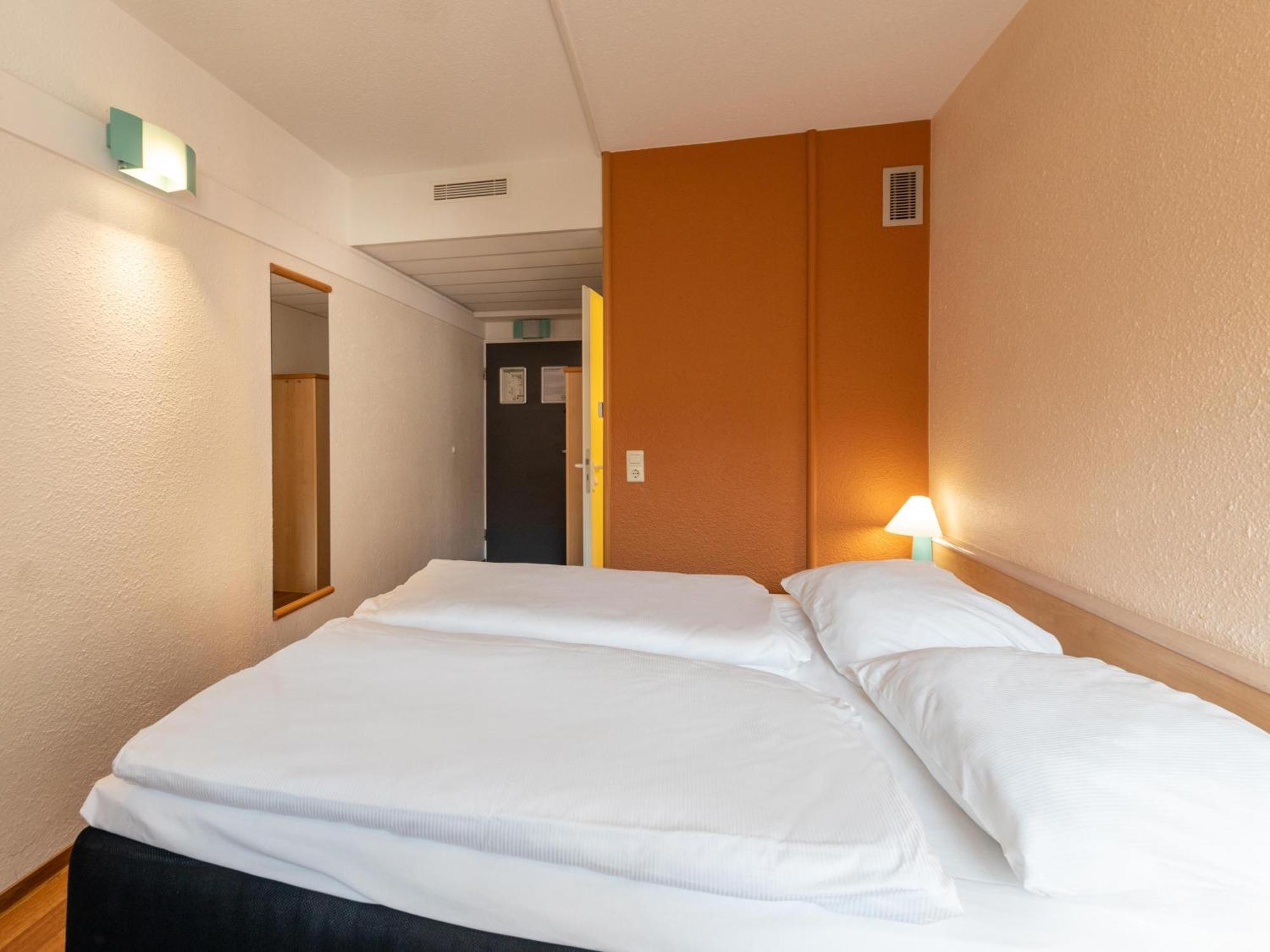 B&B Hotel Duisburg Hbf-Nord מראה חיצוני תמונה