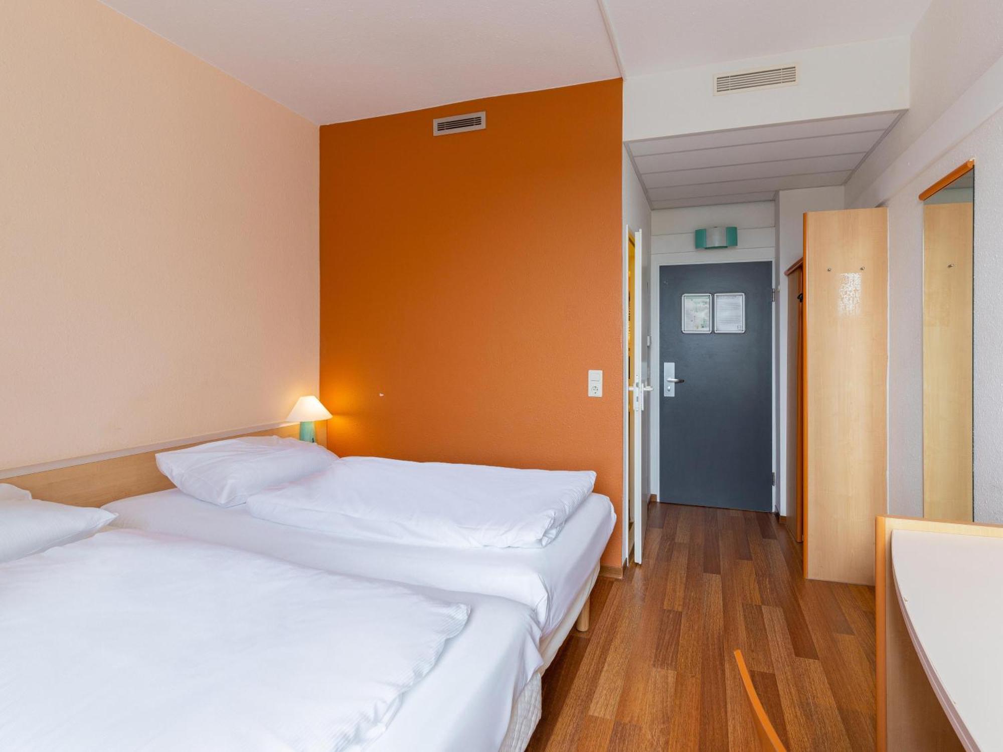 B&B Hotel Duisburg Hbf-Nord מראה חיצוני תמונה