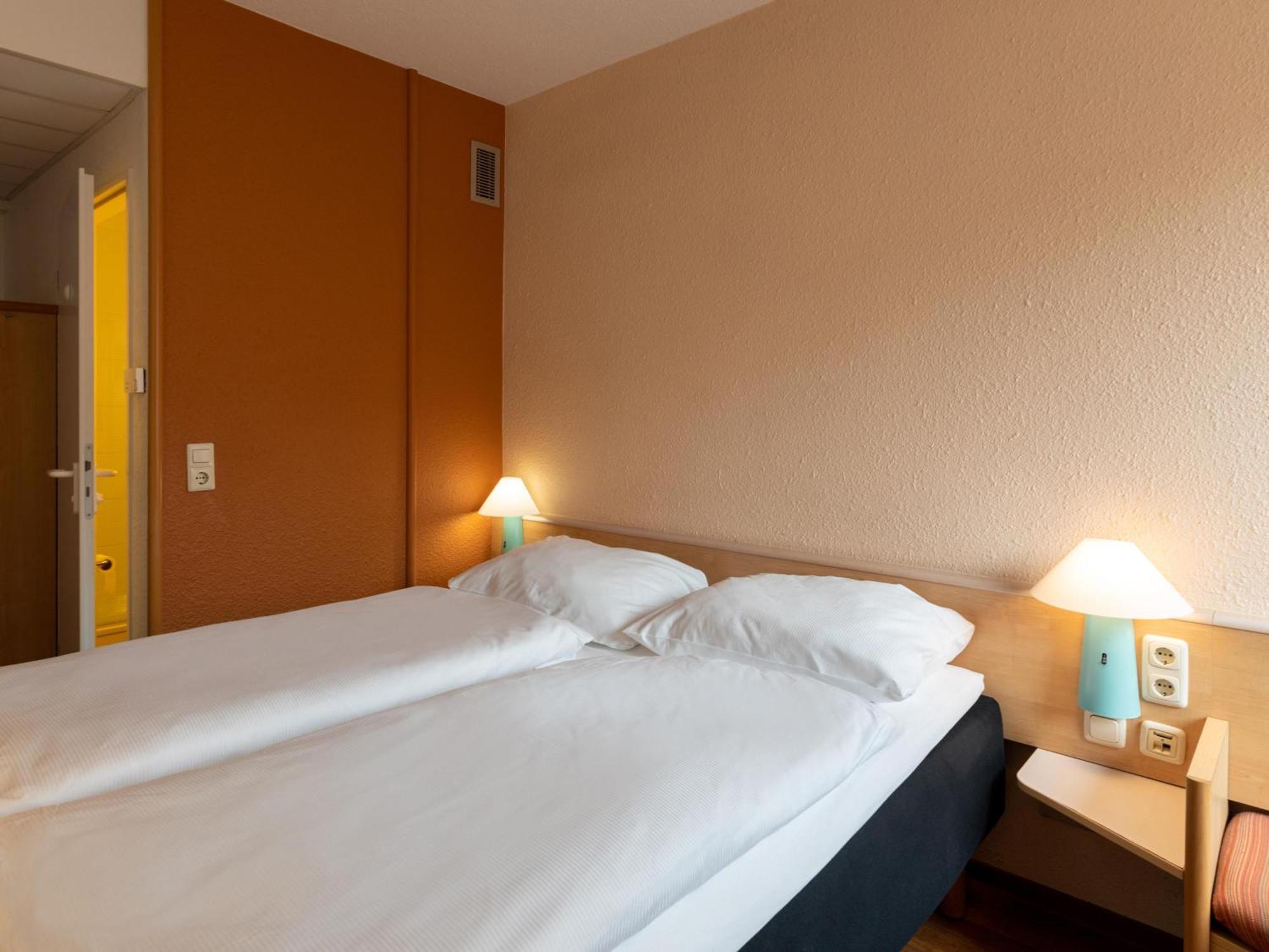 B&B Hotel Duisburg Hbf-Nord מראה חיצוני תמונה