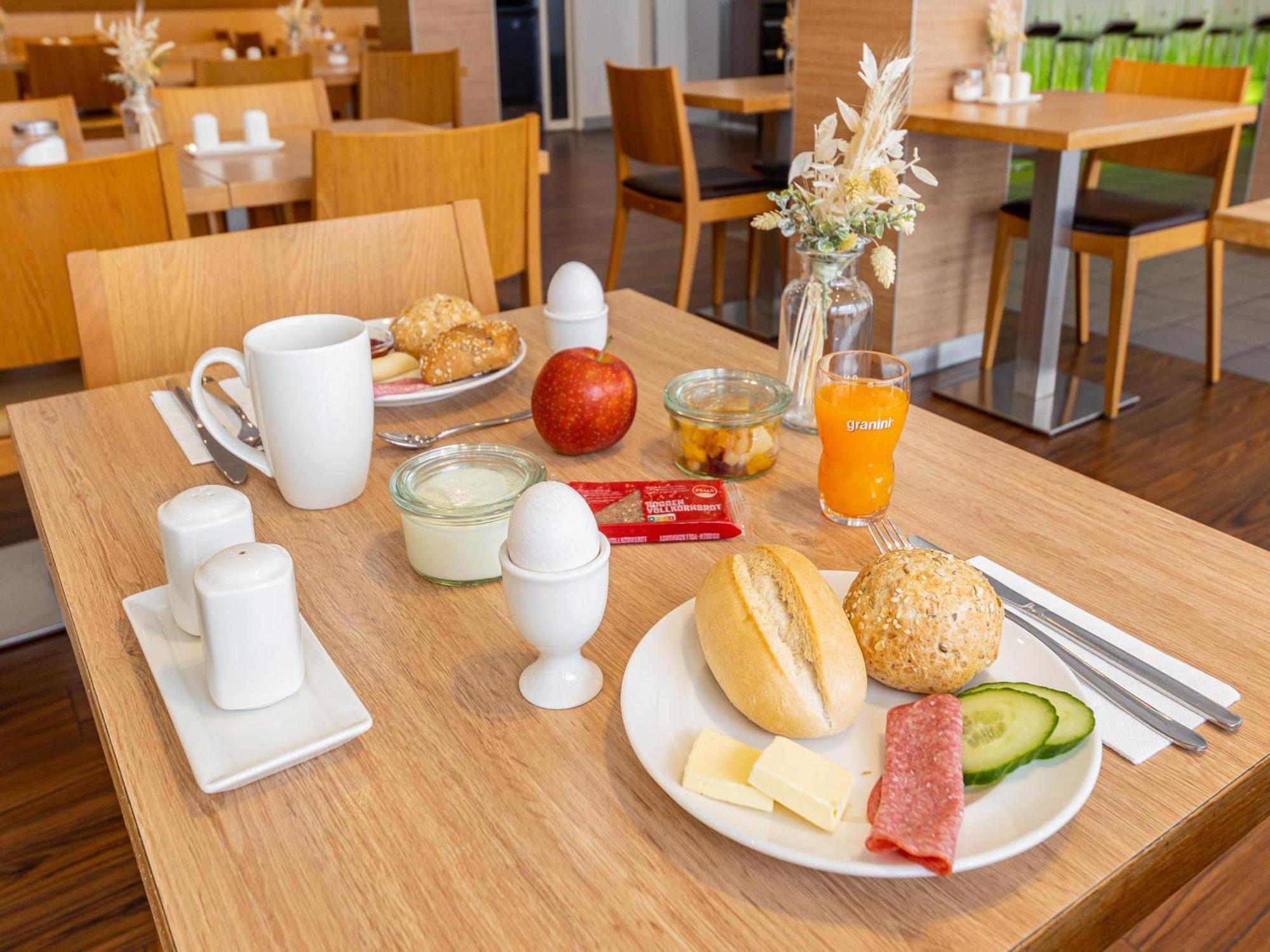 B&B Hotel Duisburg Hbf-Nord מראה חיצוני תמונה